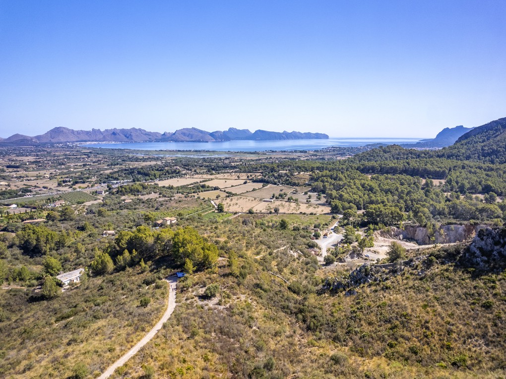 Plot for sale in Mallorca North 1