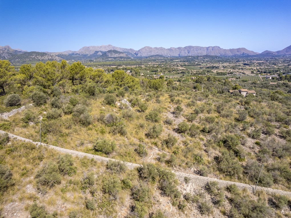 Plot for sale in Mallorca North 5