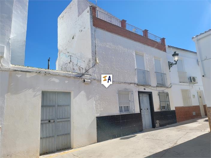 Townhouse for sale in Towns of the province of Seville 1