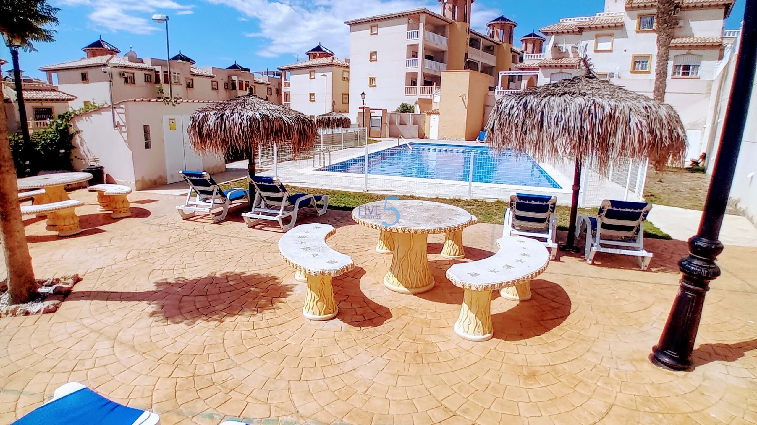 Townhouse for sale in Alicante 22