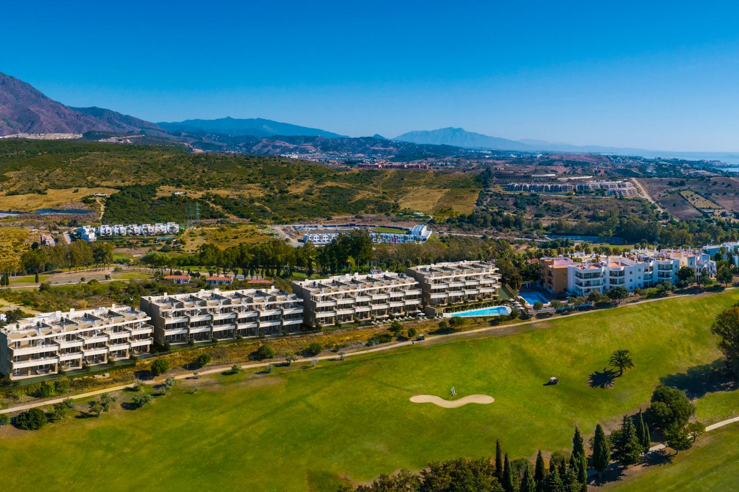 Apartment for sale in Estepona 1