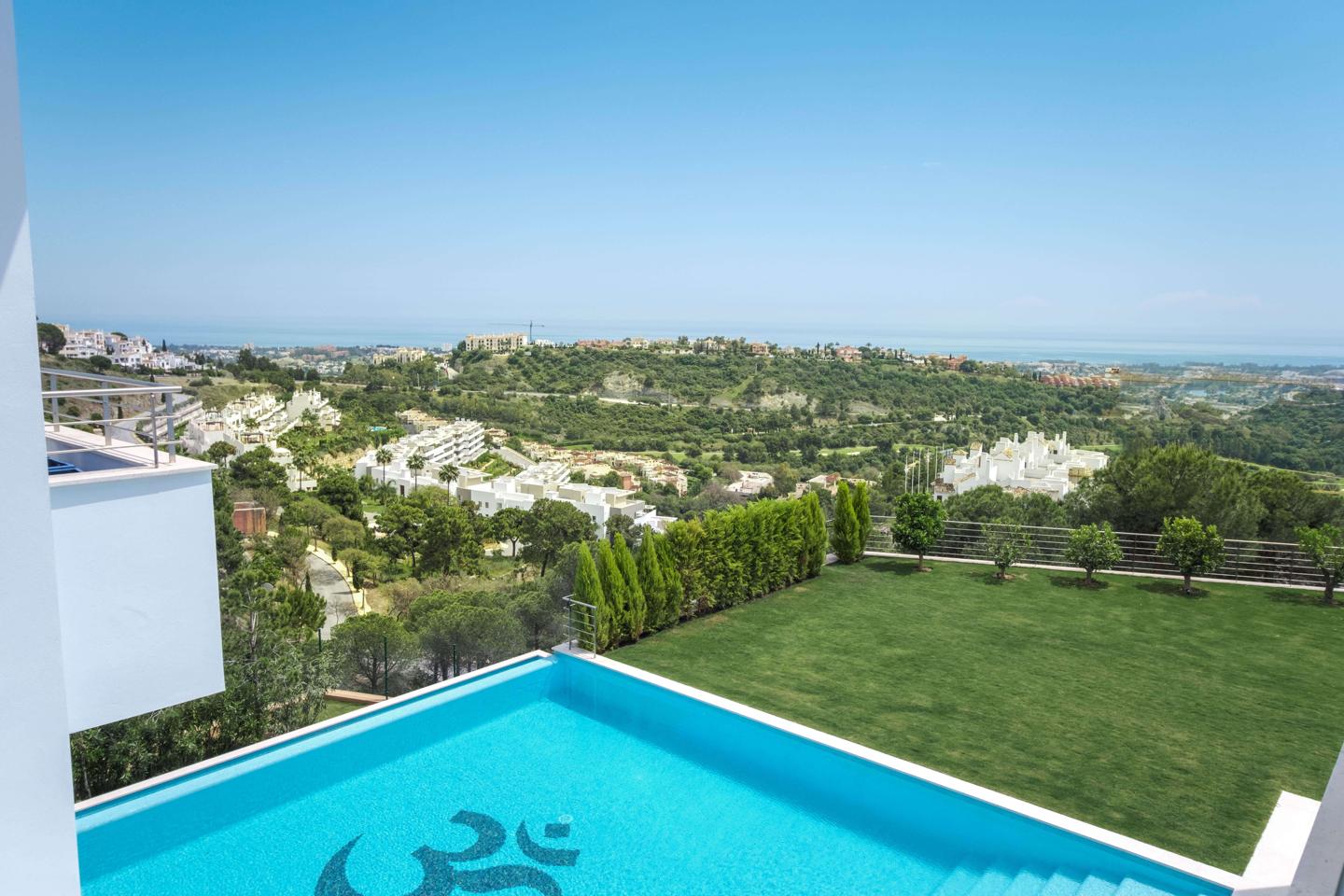 Villa for sale in Benahavís 3