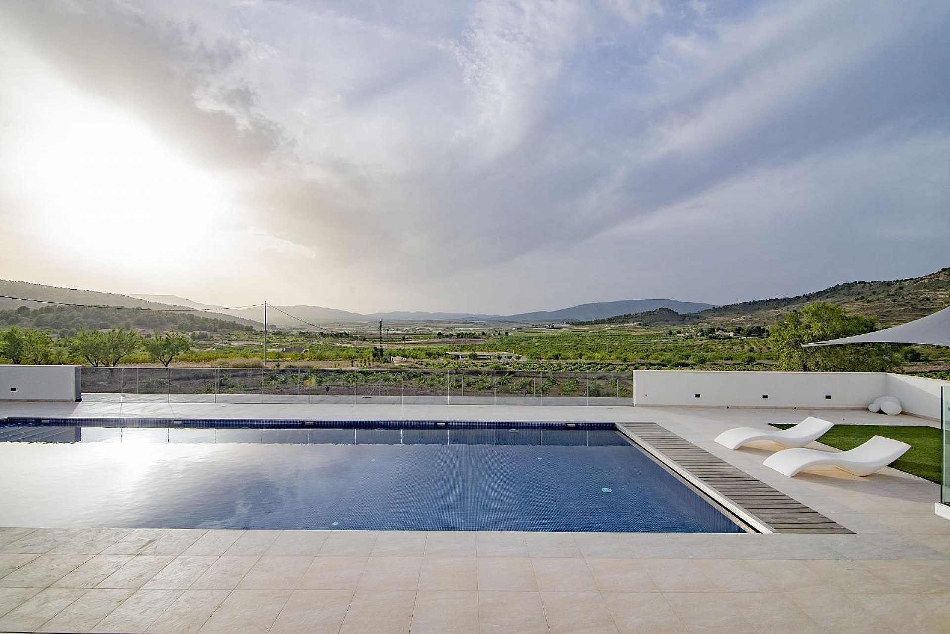 Villa for sale in Alicante 13