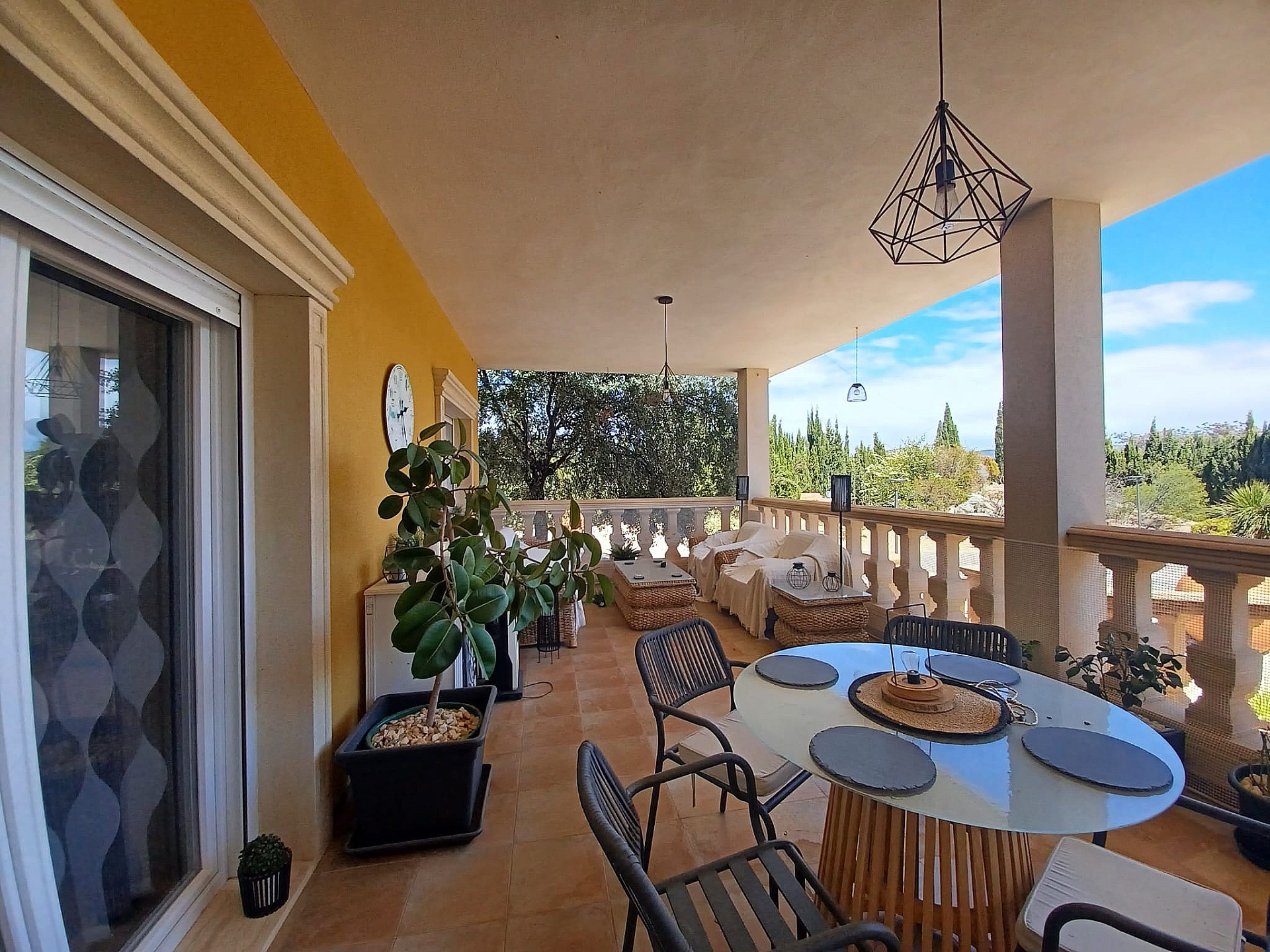 Villa for sale in Alicante 23