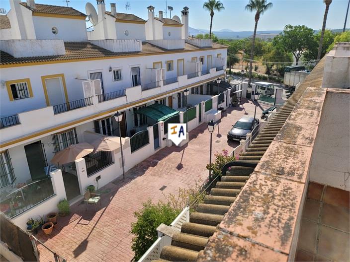 Townhouse for sale in Towns of the province of Seville 14