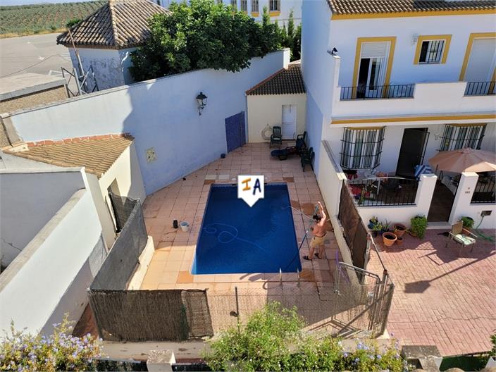 Townhouse na sprzedaż w Towns of the province of Seville 2