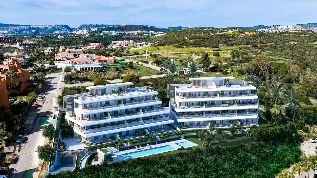 Penthouse for sale in Estepona 13