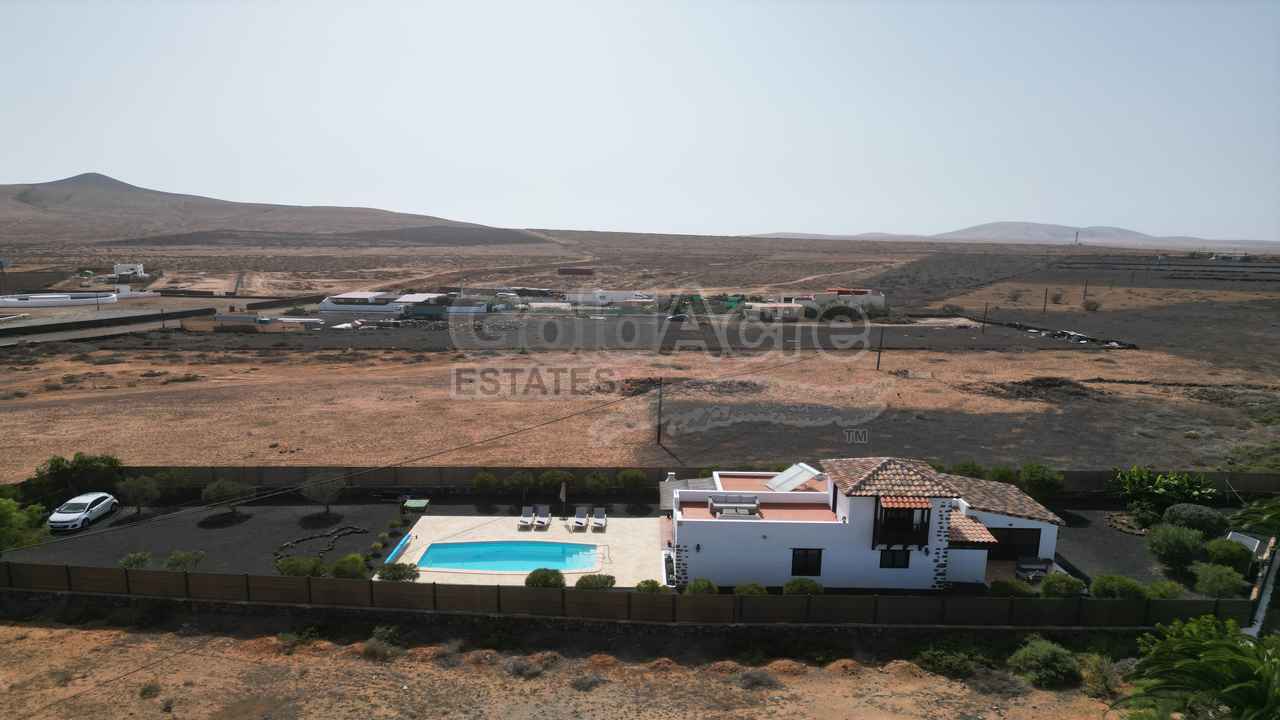 Landhaus zum Verkauf in Fuerteventura 2