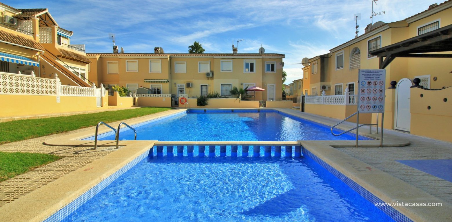 Townhouse for sale in Alicante 2