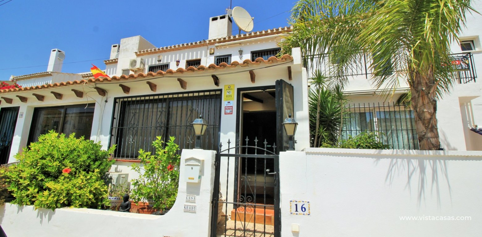 Townhouse for sale in Alicante 32