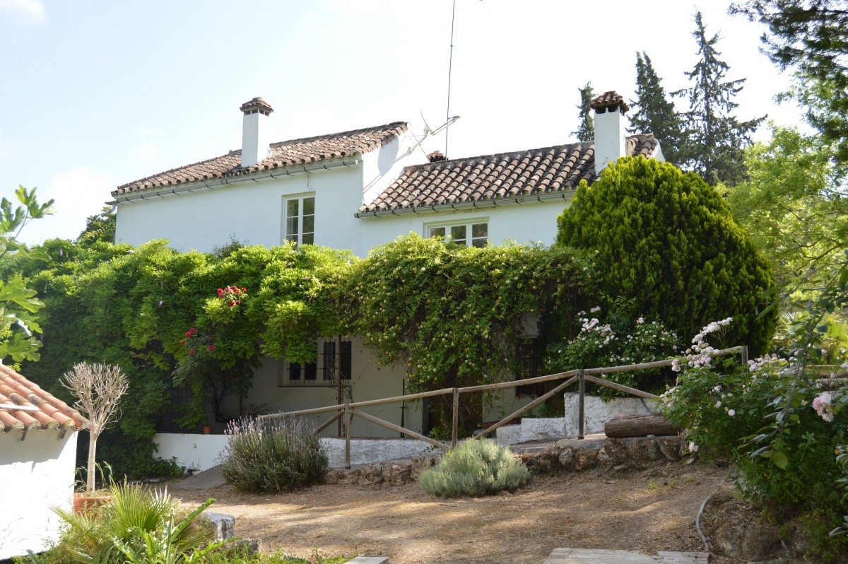 Countryhome for sale in Marbella - Golden Mile and Nagüeles 1