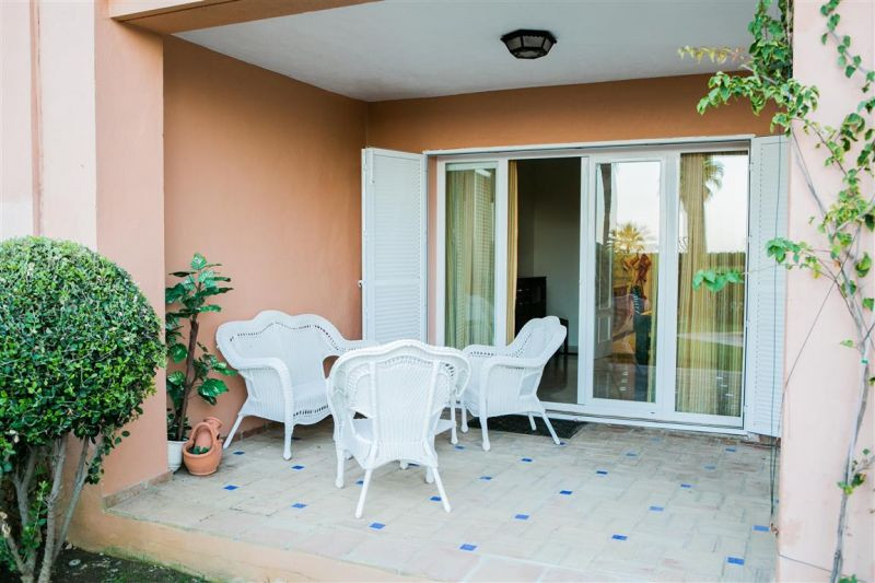 Adosada en venta en Estepona 9