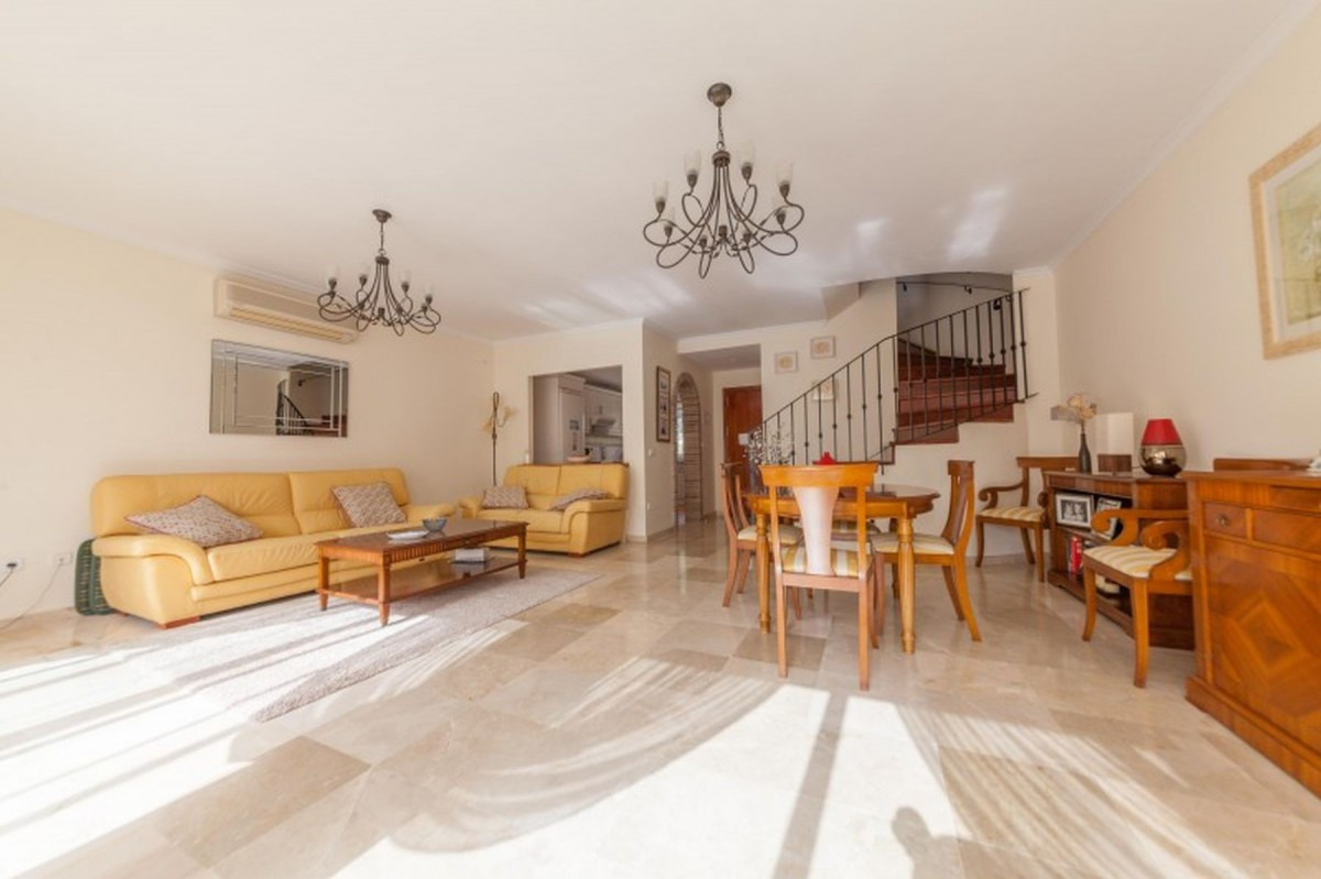 Townhouse te koop in Marbella - Golden Mile and Nagüeles 6