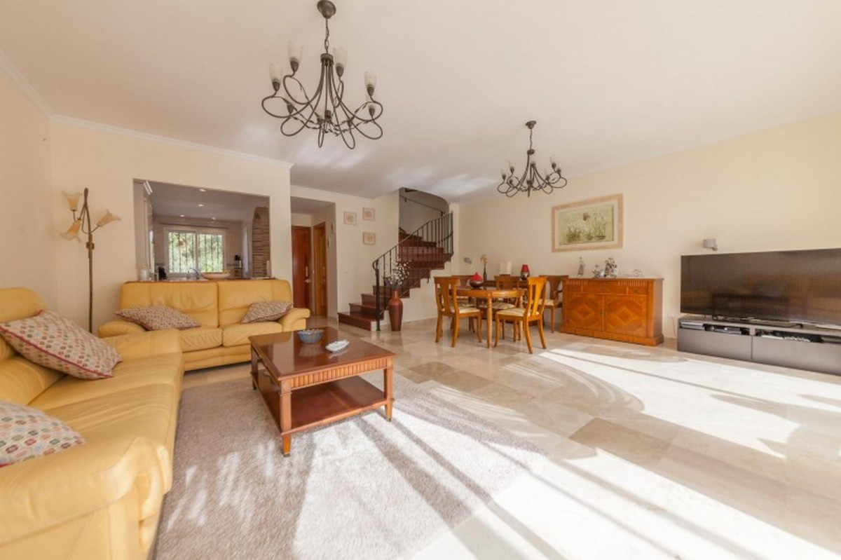 Townhouse for sale in Marbella - Golden Mile and Nagüeles 22