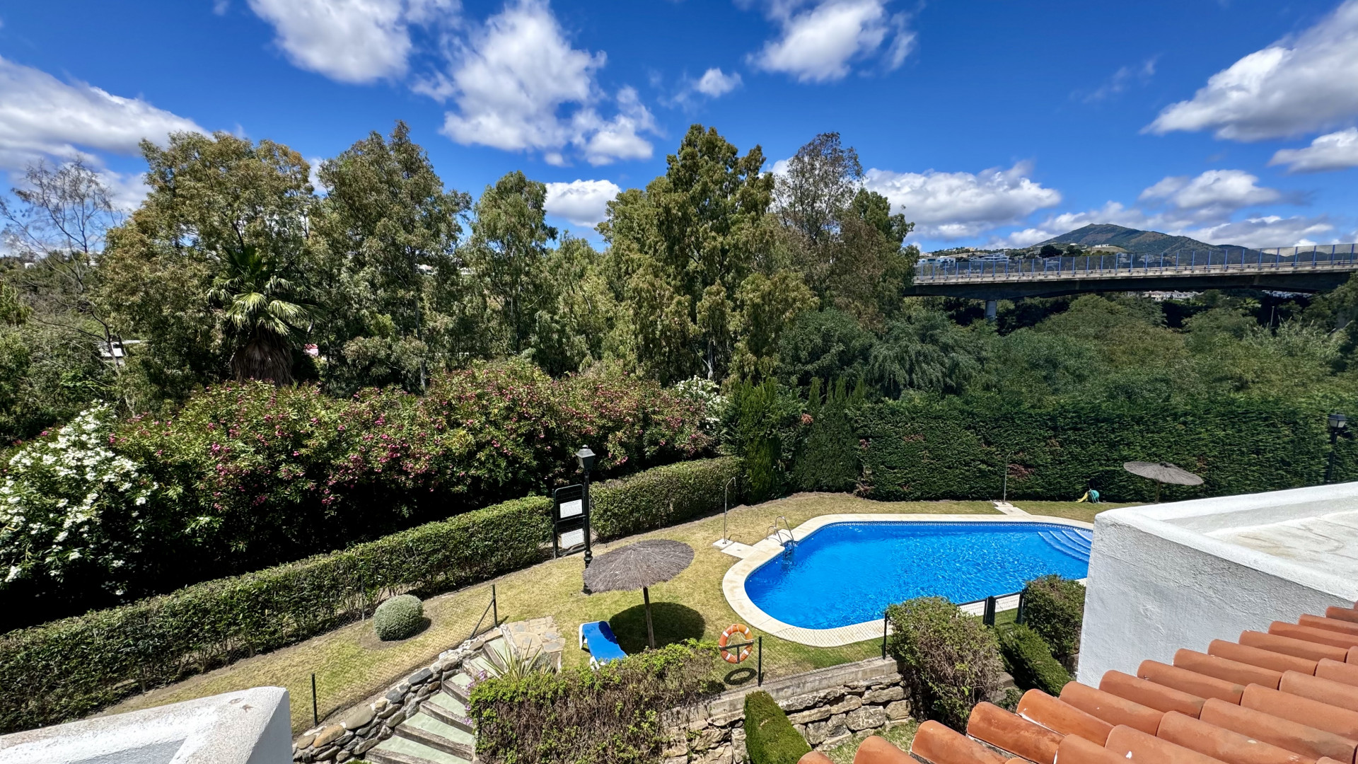 Property Image 627042-nueva-andalucia-townhouses-3-4