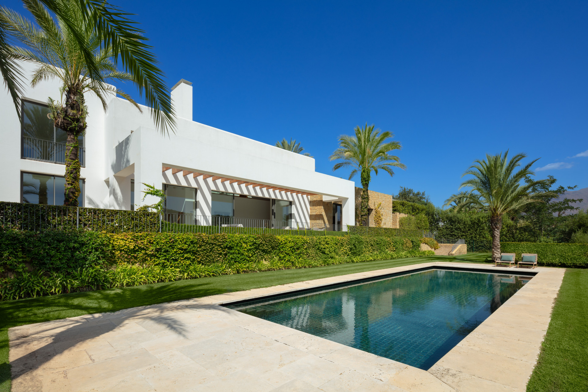 Haus zum Verkauf in Casares 12