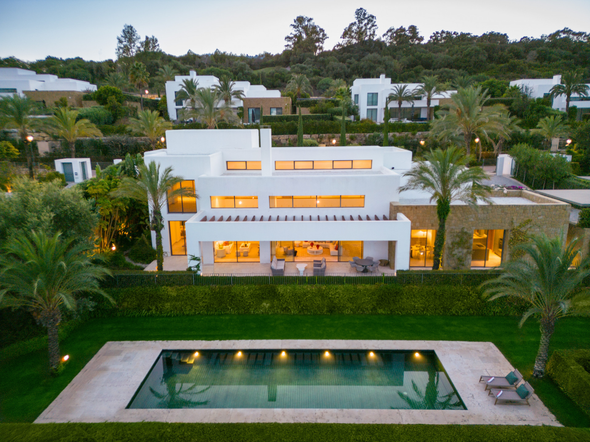 Haus zum Verkauf in Casares 28