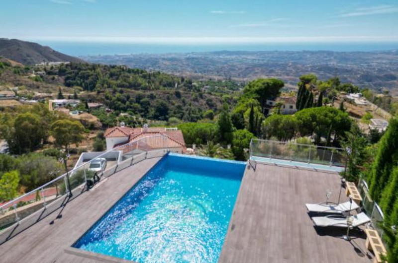 Villa for sale in Mijas 22