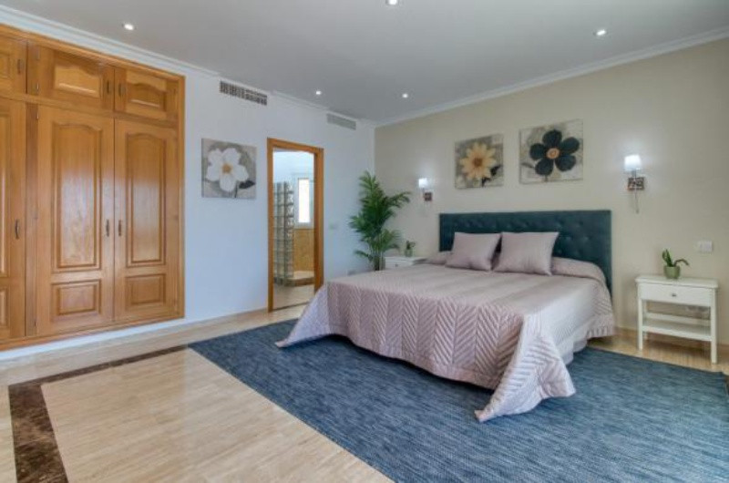 Villa à vendre à Mijas 10