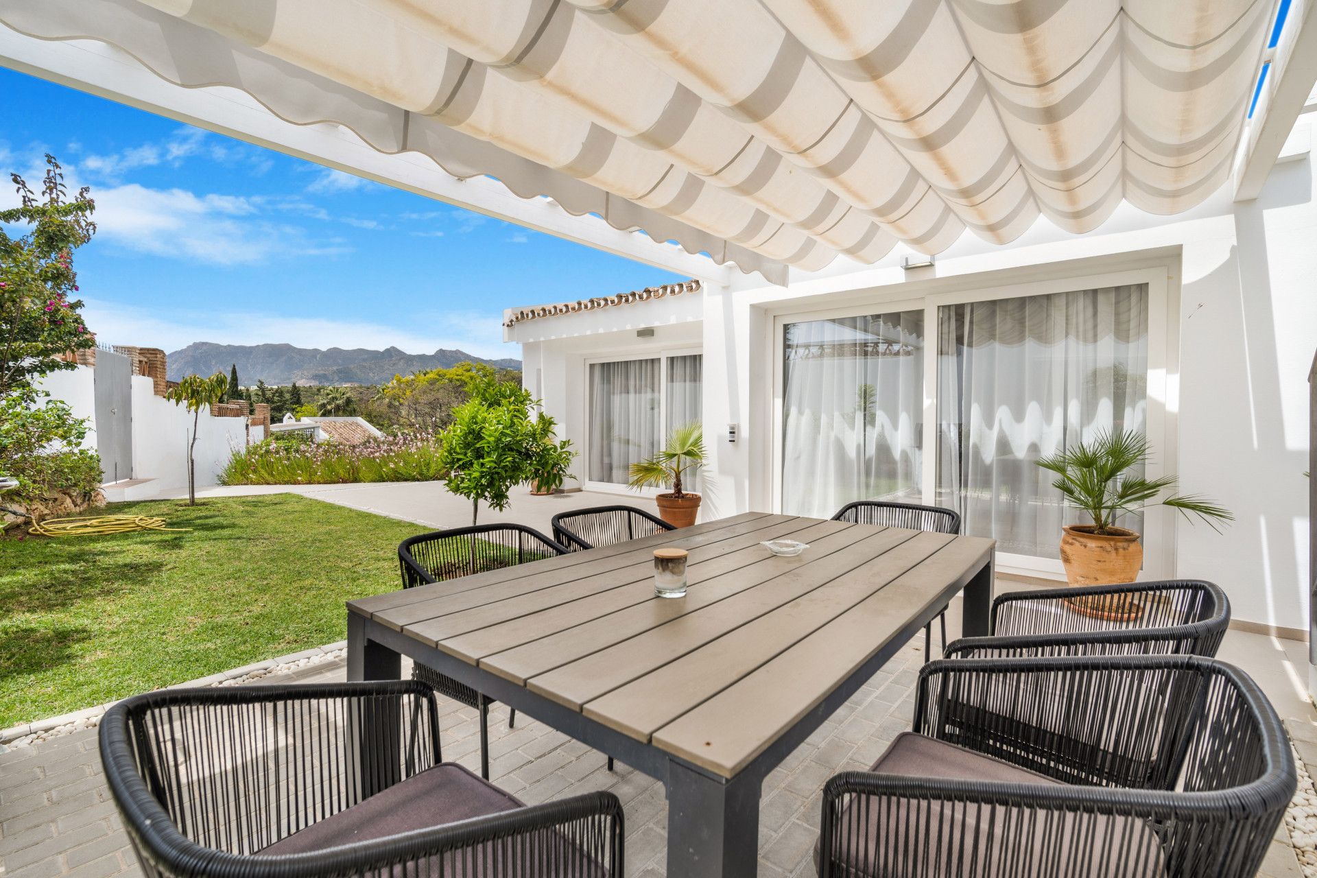 Villa till salu i Marbella - East 8