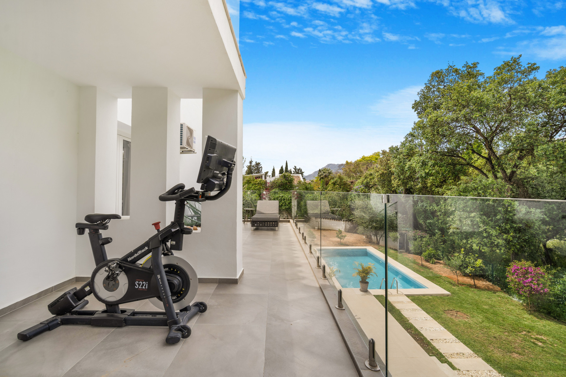 Villa till salu i Marbella - East 25