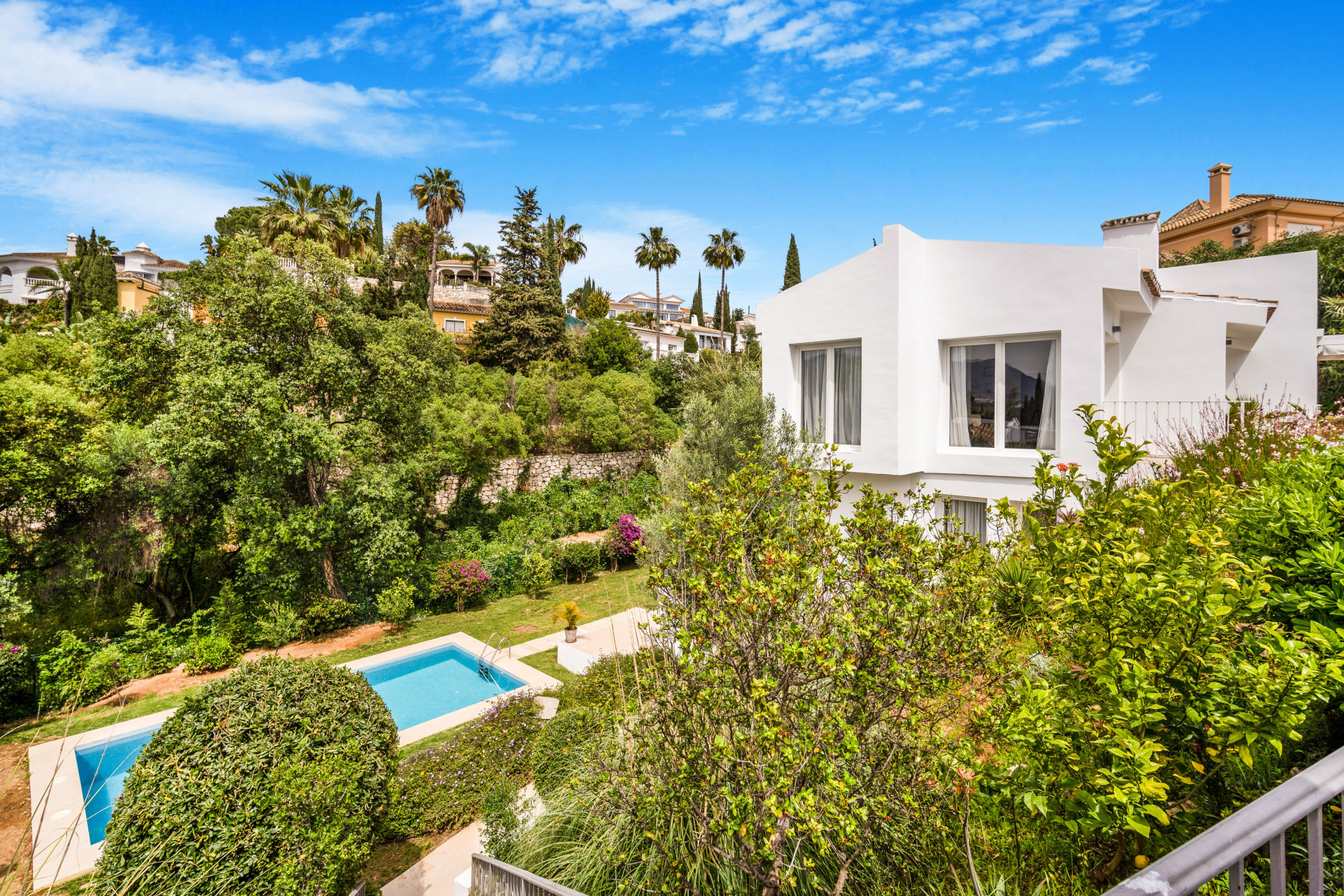 Villa till salu i Marbella - East 45