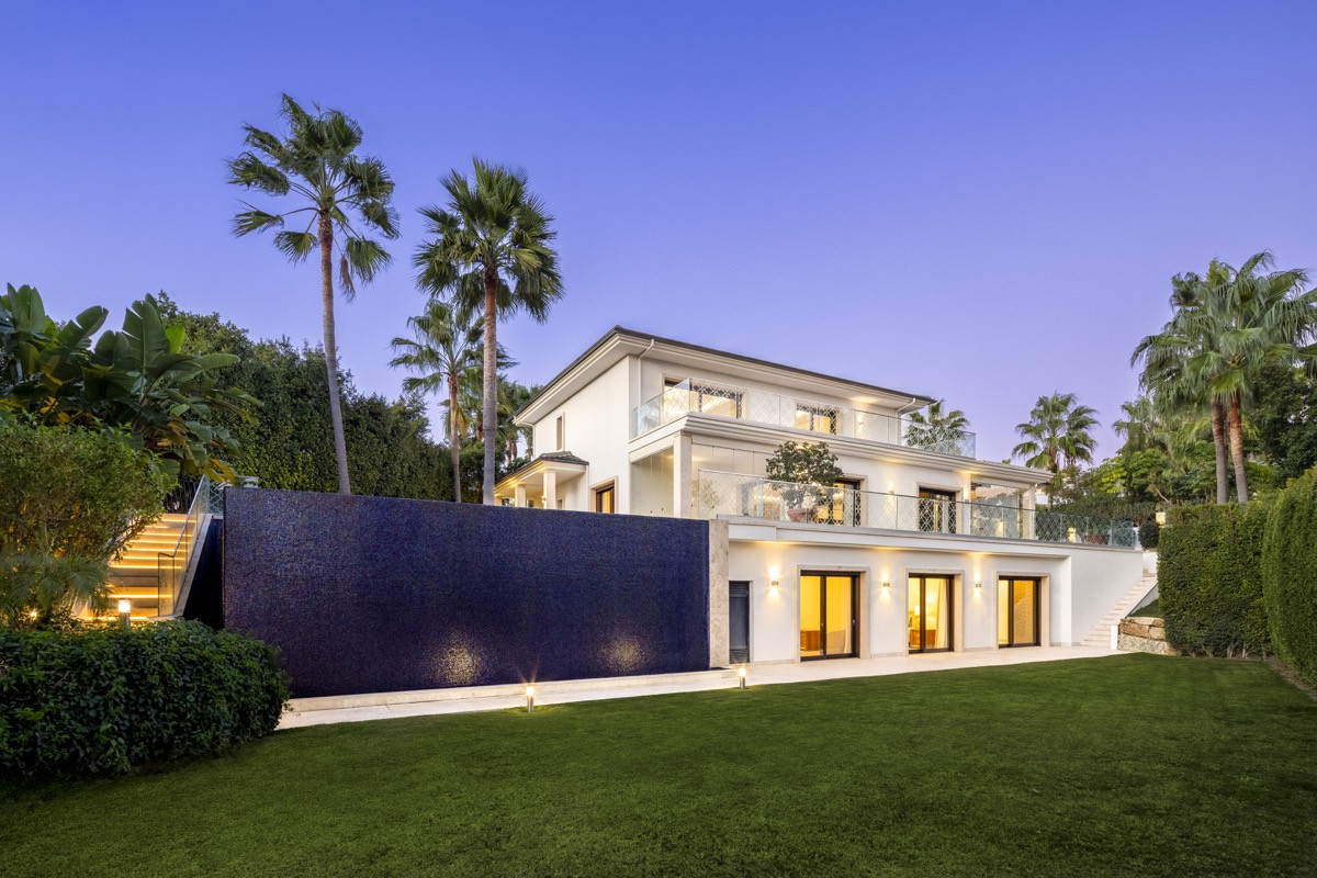 Villa te koop in Marbella - Nueva Andalucía 20