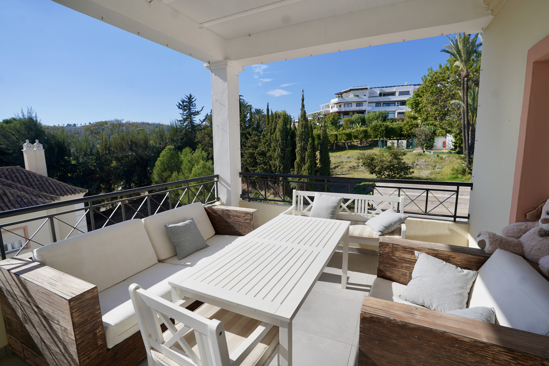 Property Image 627351-marbella-apartment-3-3