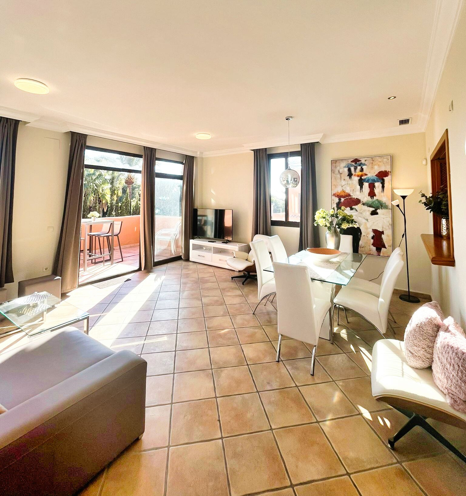 Apartamento en venta en Estepona 2