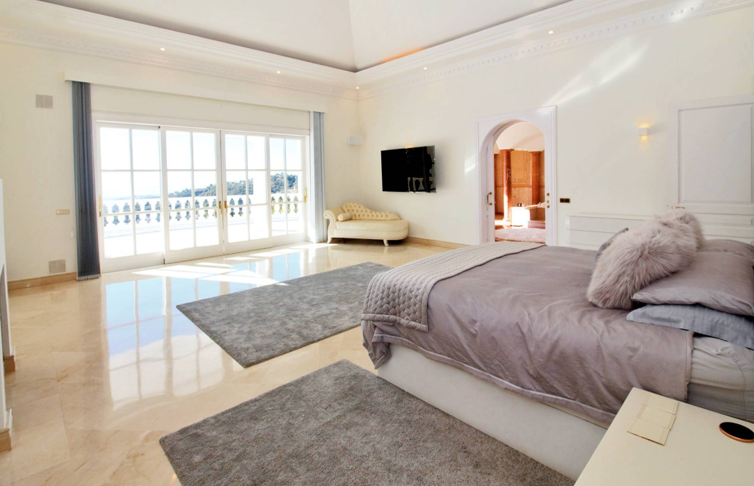 Villa for sale in Marbella - Golden Mile and Nagüeles 22