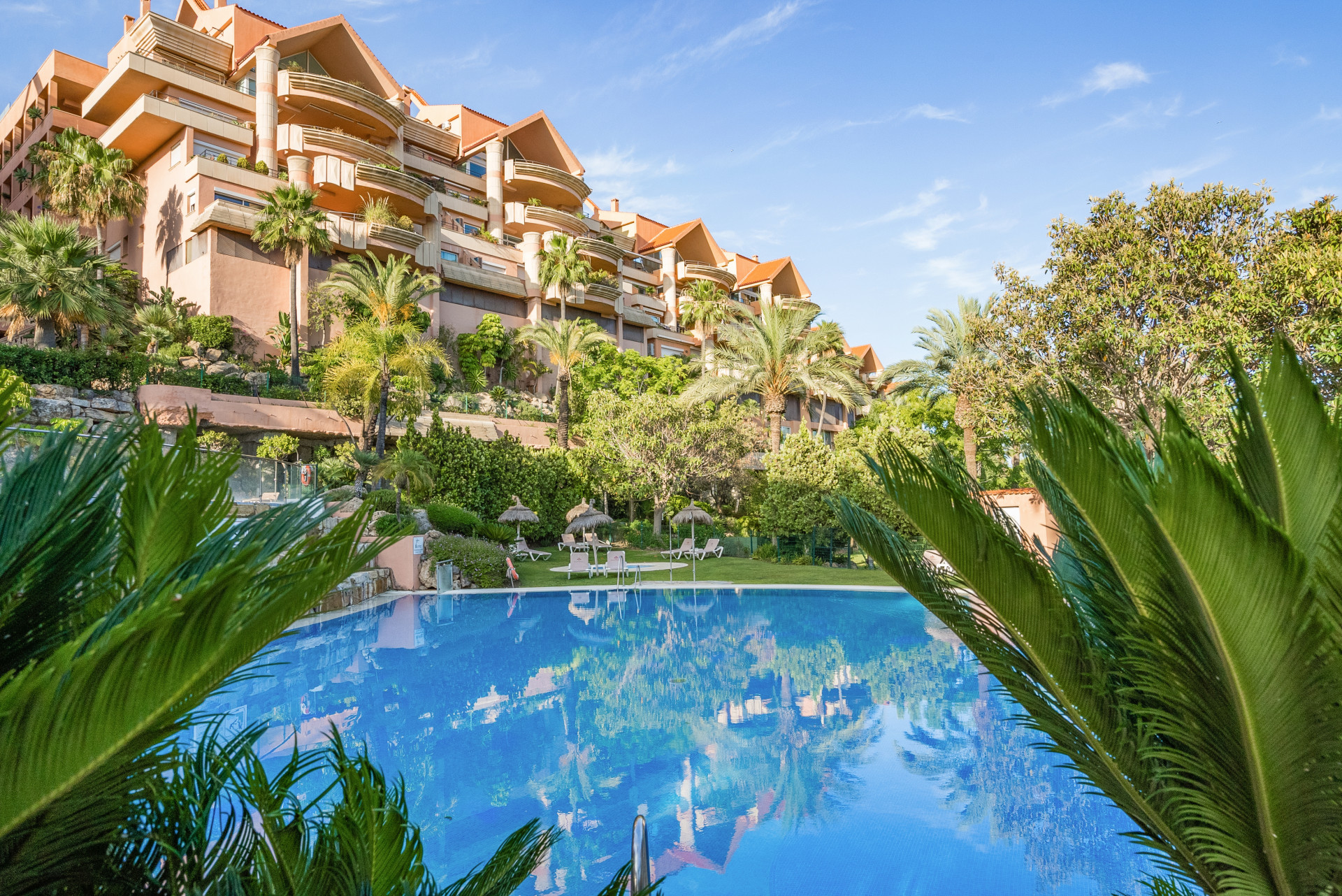 Apartamento en venta en Marbella - Golden Mile and Nagüeles 1