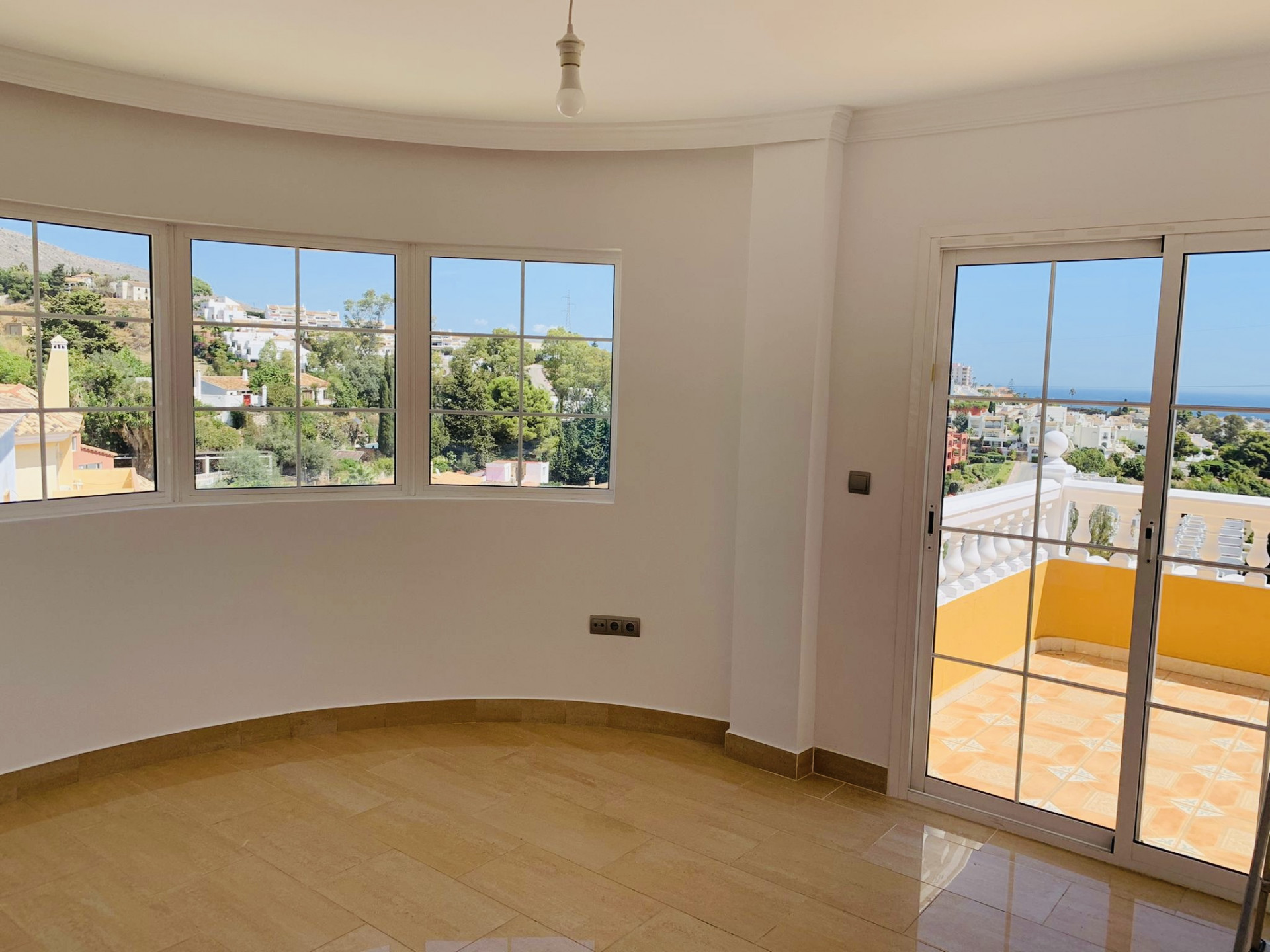 Villa till salu i Benalmádena 13