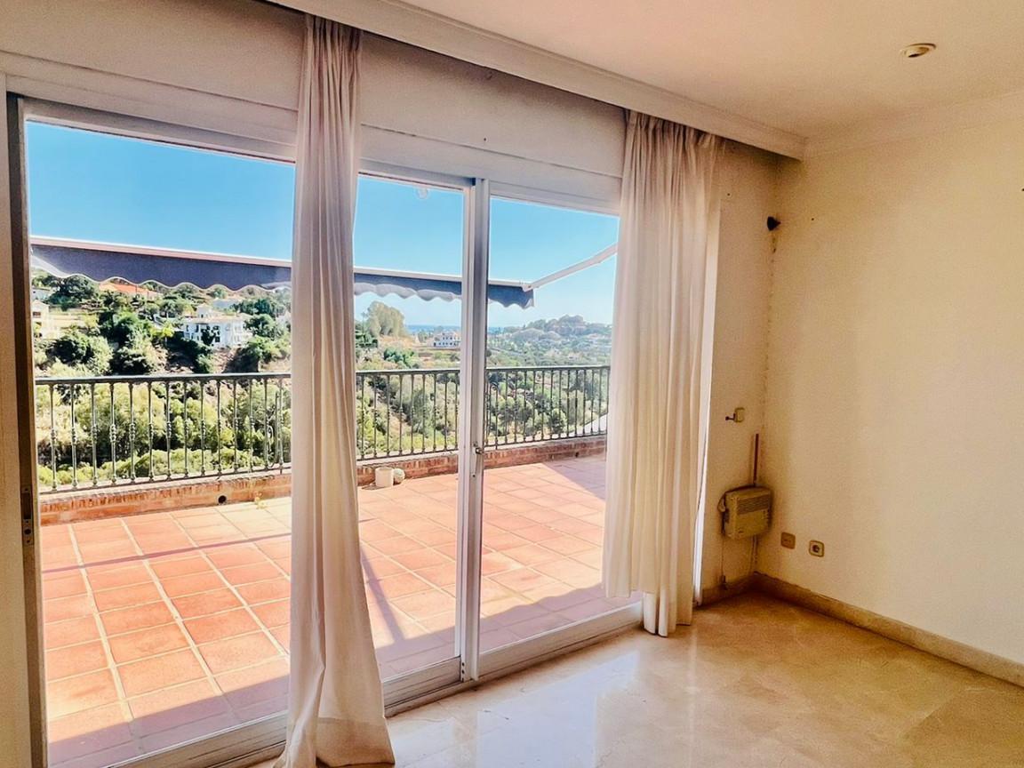 Apartment for sale in Benahavís 15