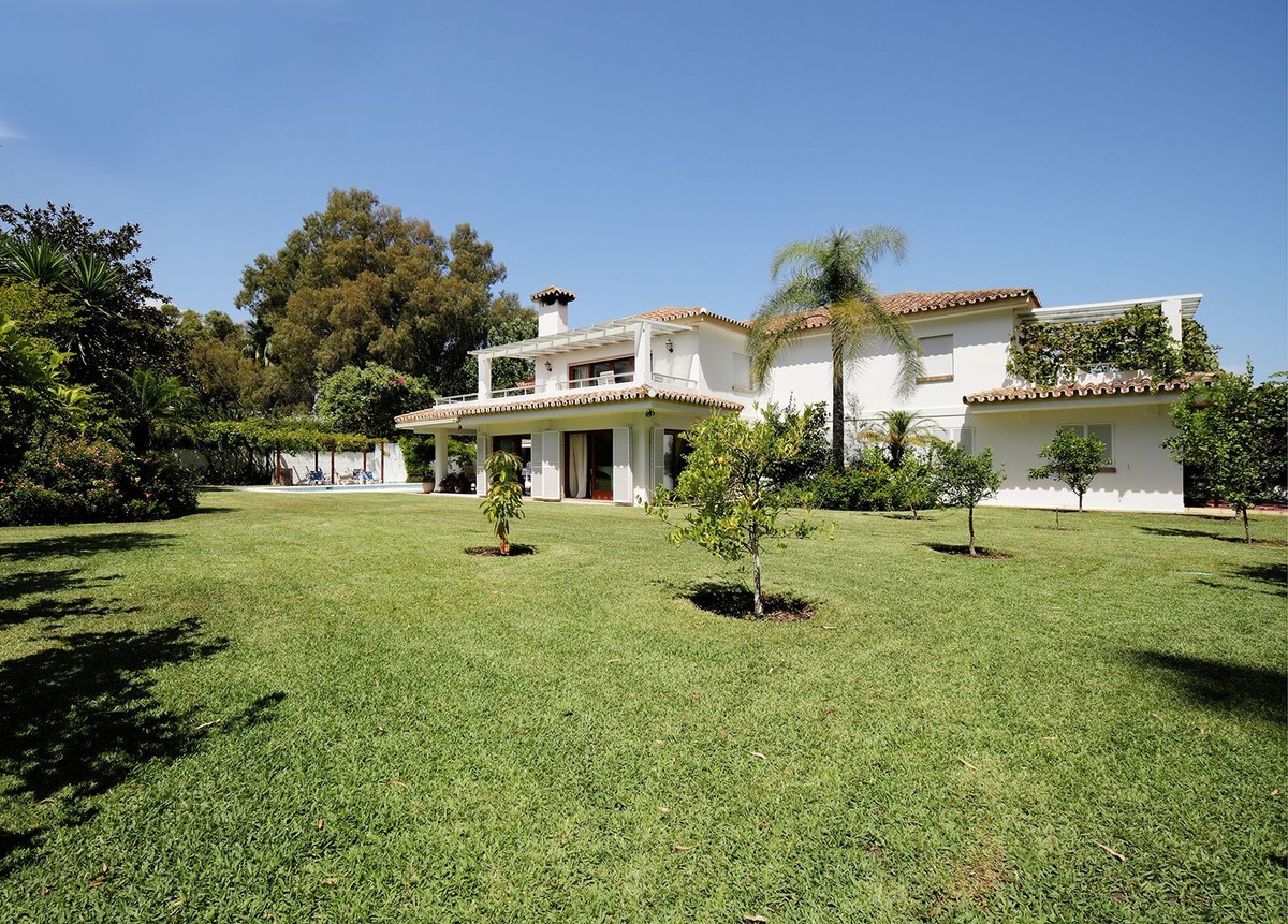 Property Image 628055-estepona-pueblo-villa-5-4