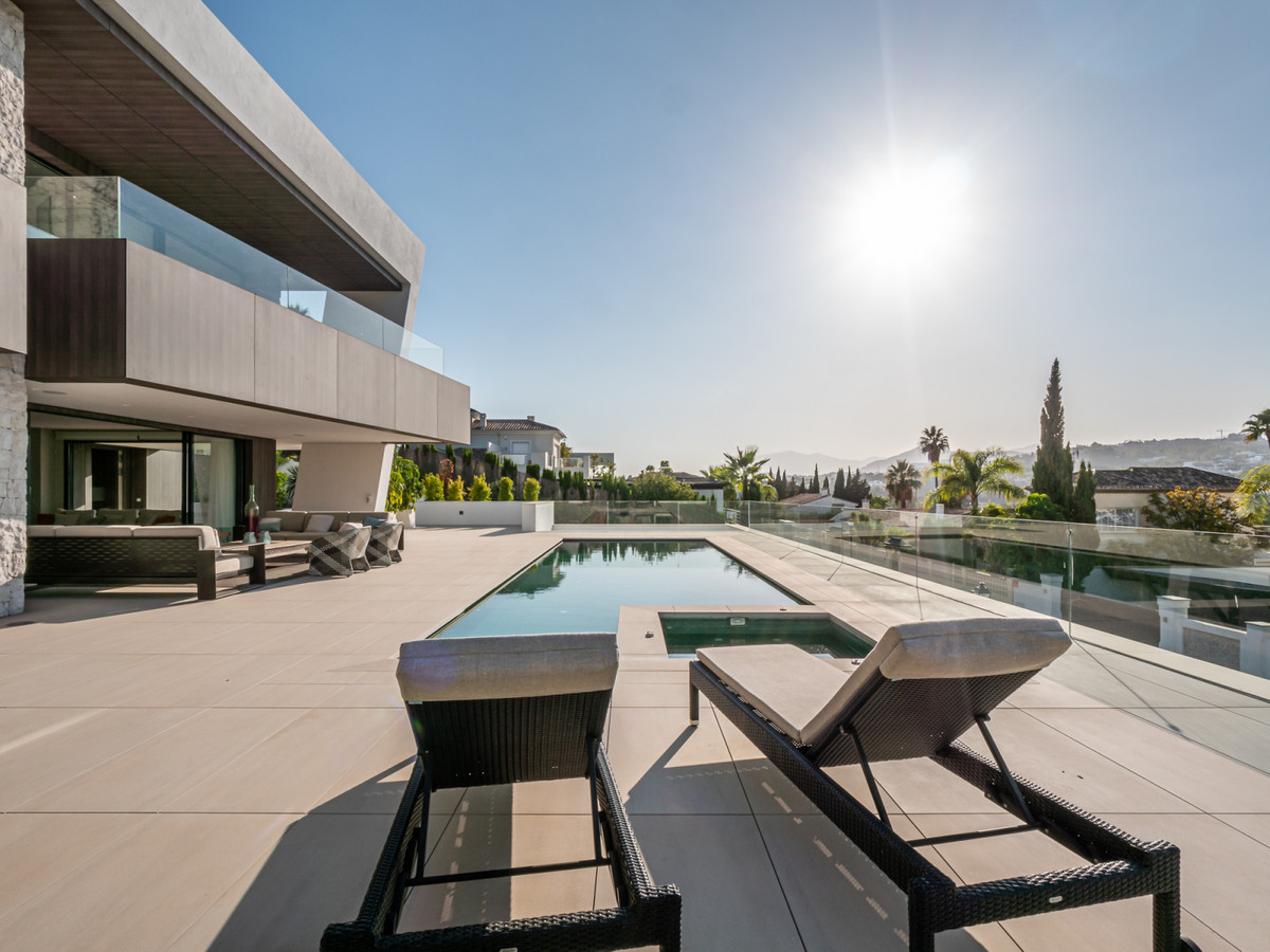 Villa te koop in Marbella - Nueva Andalucía 40