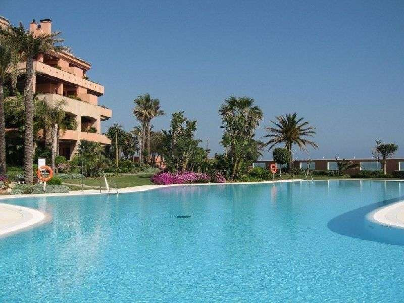 Apartamento en venta en Marbella - Nueva Andalucía 25