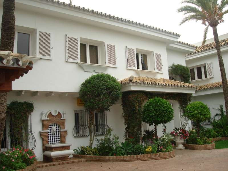 Вилла для продажи в Estepona 10