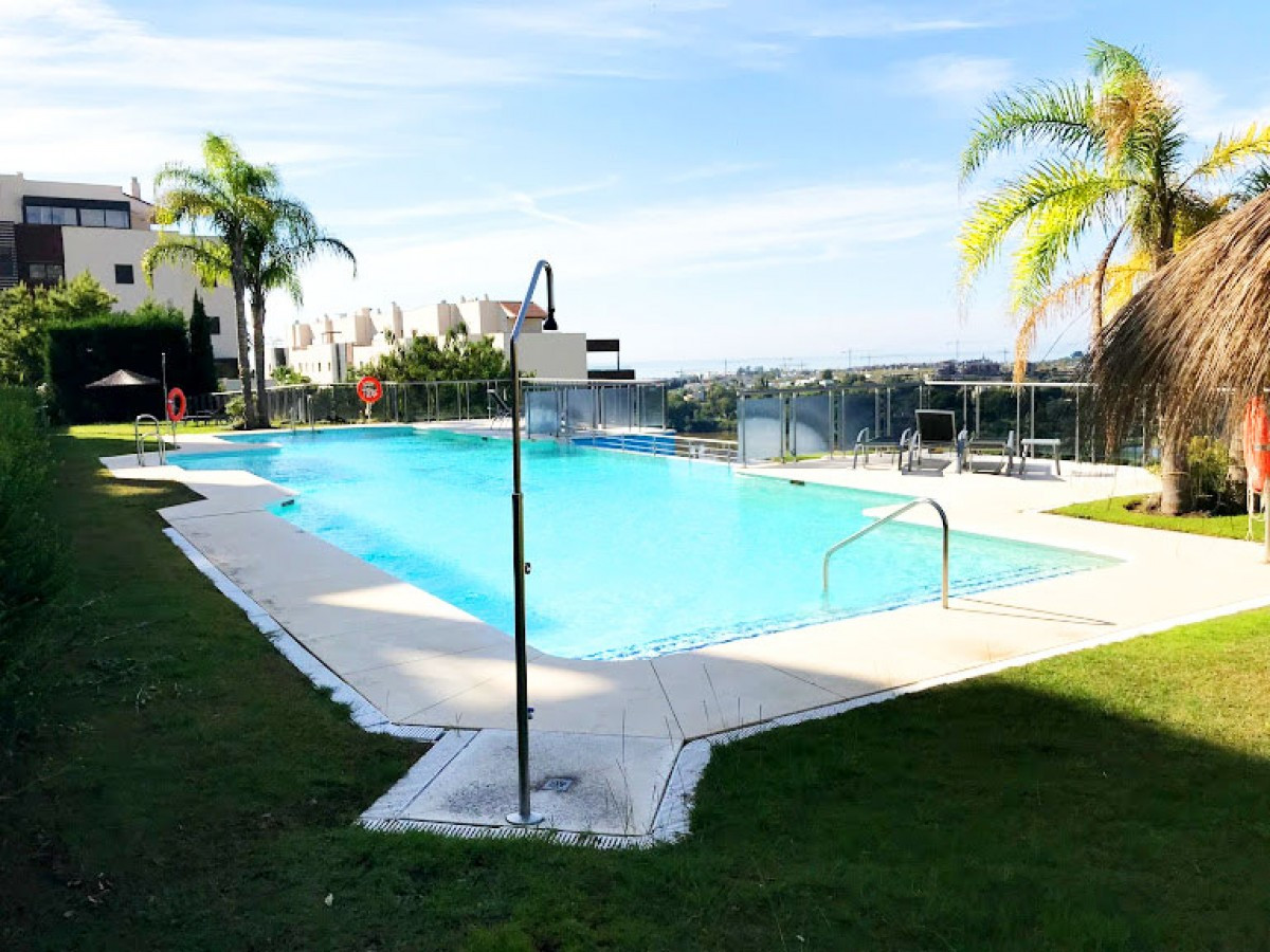 Apartamento en venta en Estepona 8