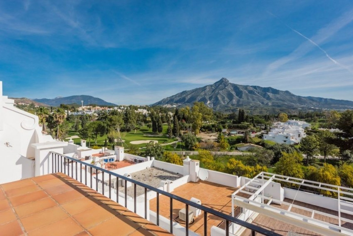 Property Image 628175-marbella-townhouses-3-2