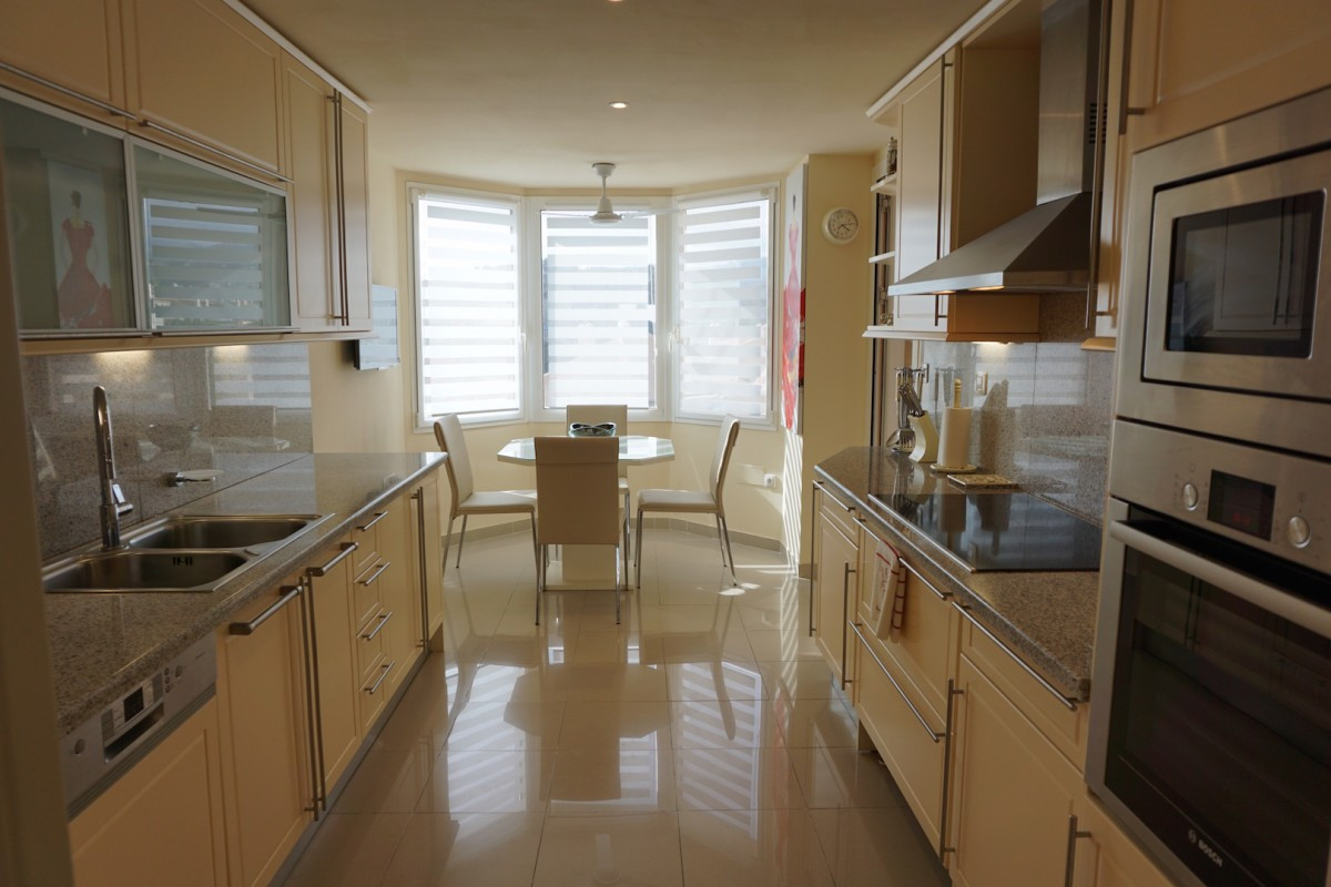 Apartamento en venta en Marbella - Golden Mile and Nagüeles 3