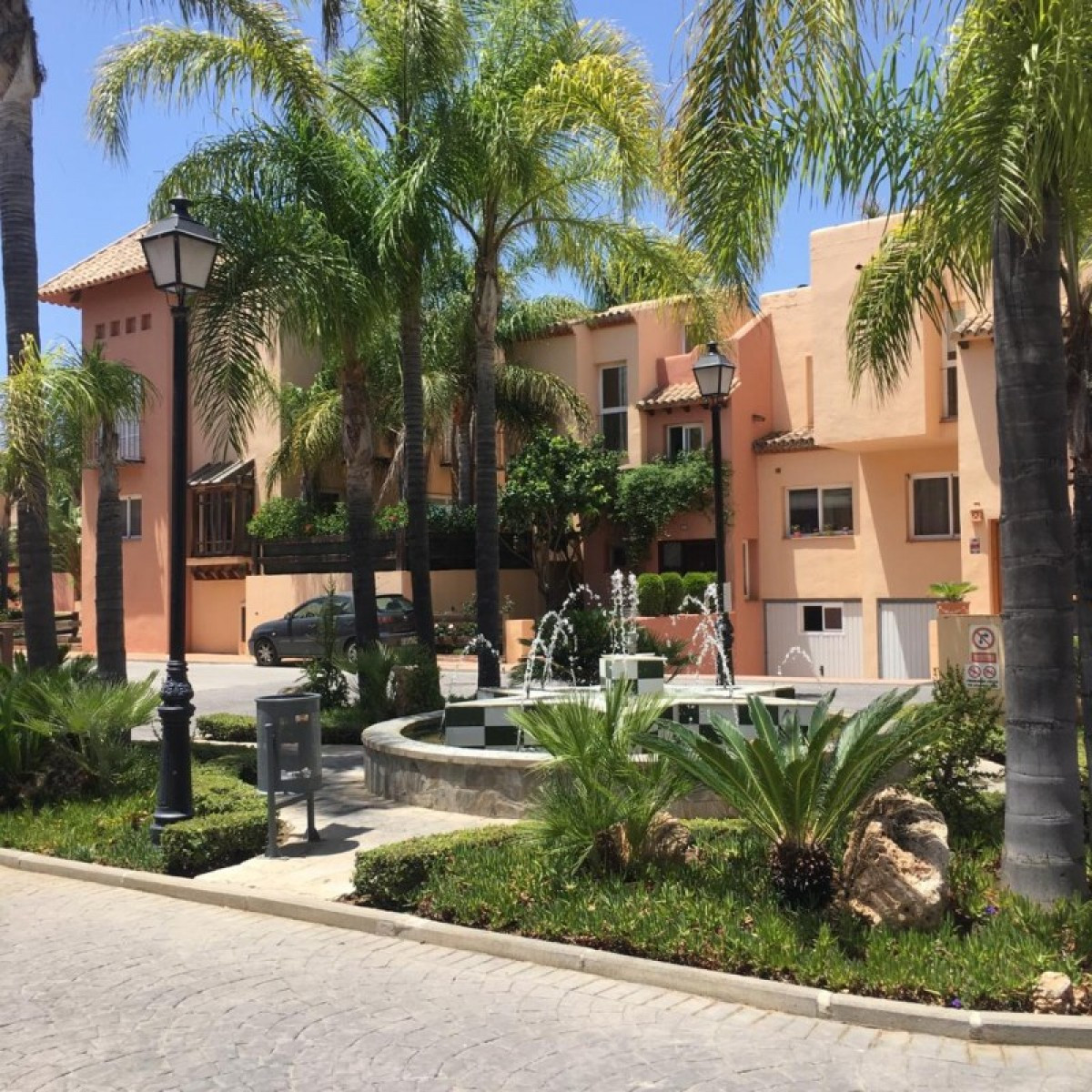 Adosada en venta en Marbella - Golden Mile and Nagüeles 1