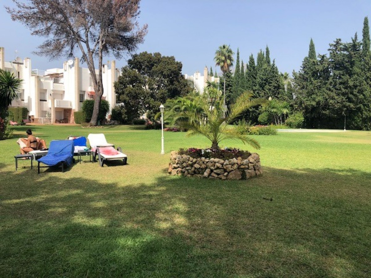 Adosada en venta en Marbella - Golden Mile and Nagüeles 12