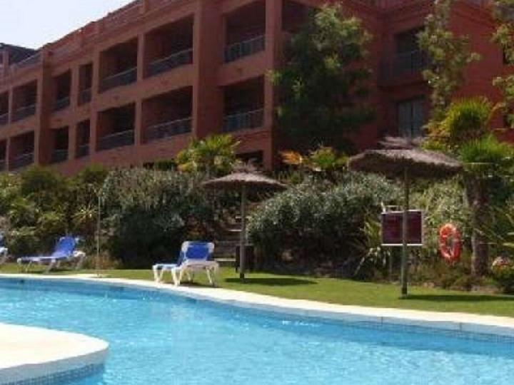 Appartement te koop in Estepona 18