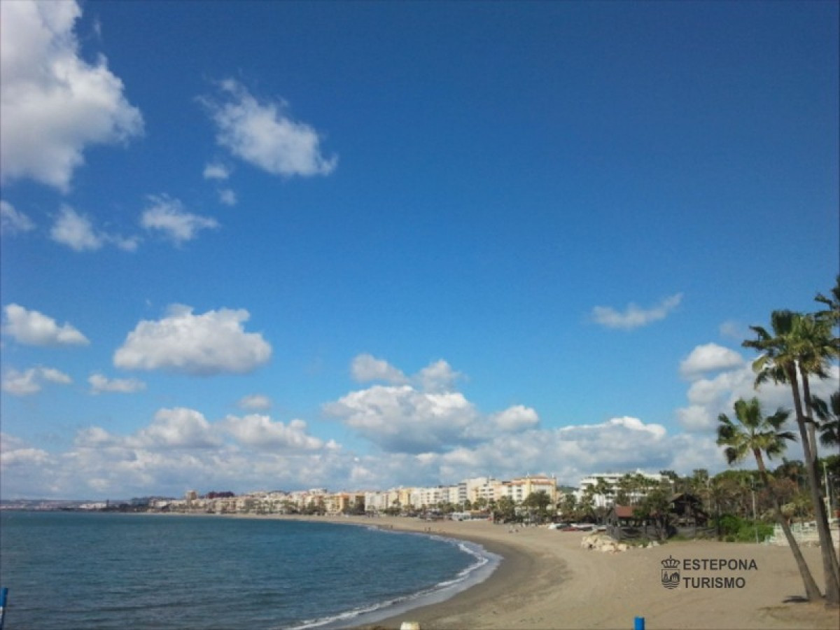 Maison de ville à vendre à Estepona 8