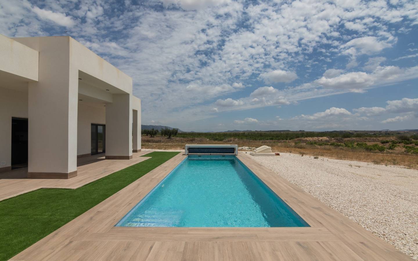 Property Image 628479-novelda-villa-3-2