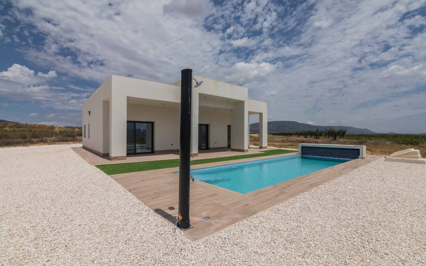 Villa for sale in Alicante 35