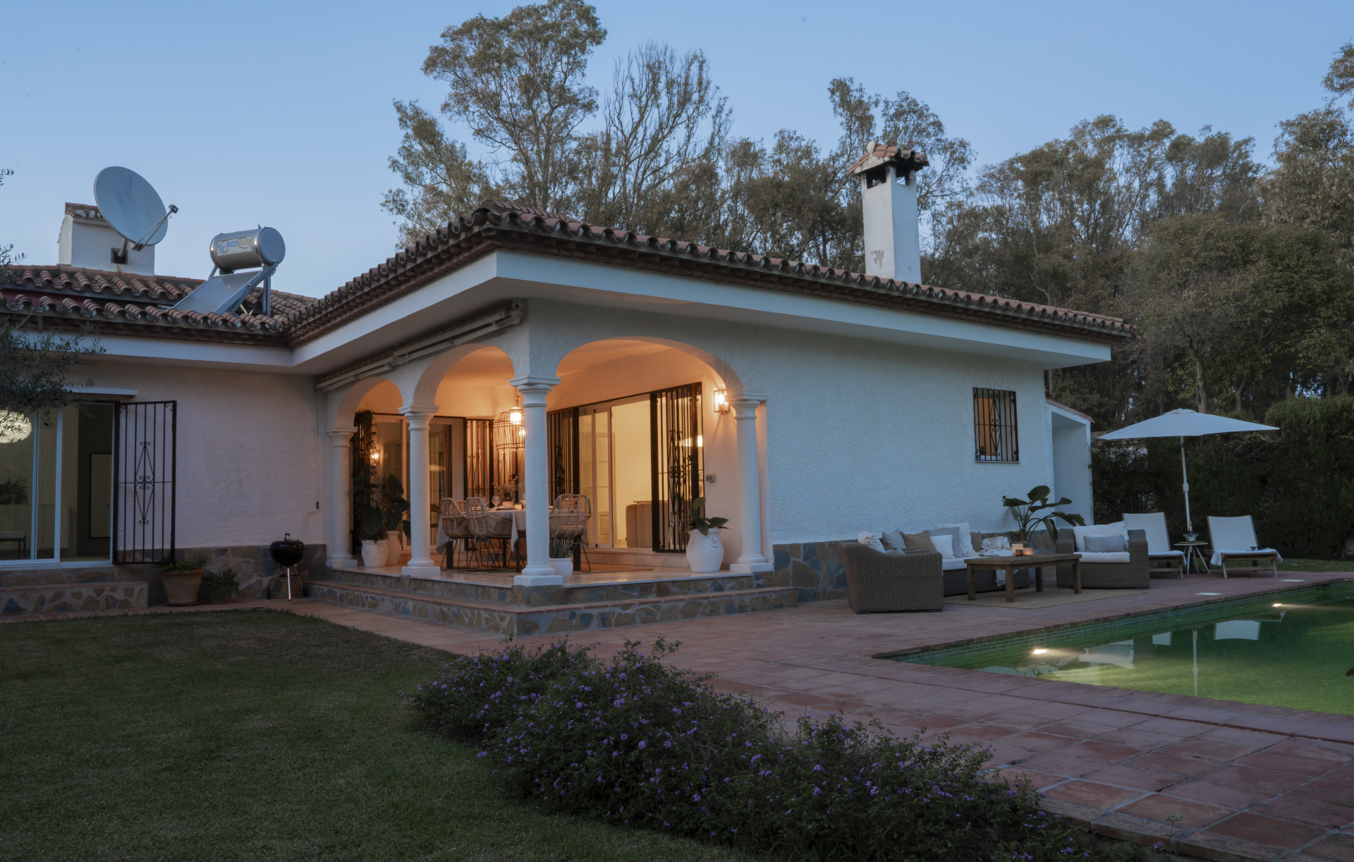 Villa for sale in Estepona 46