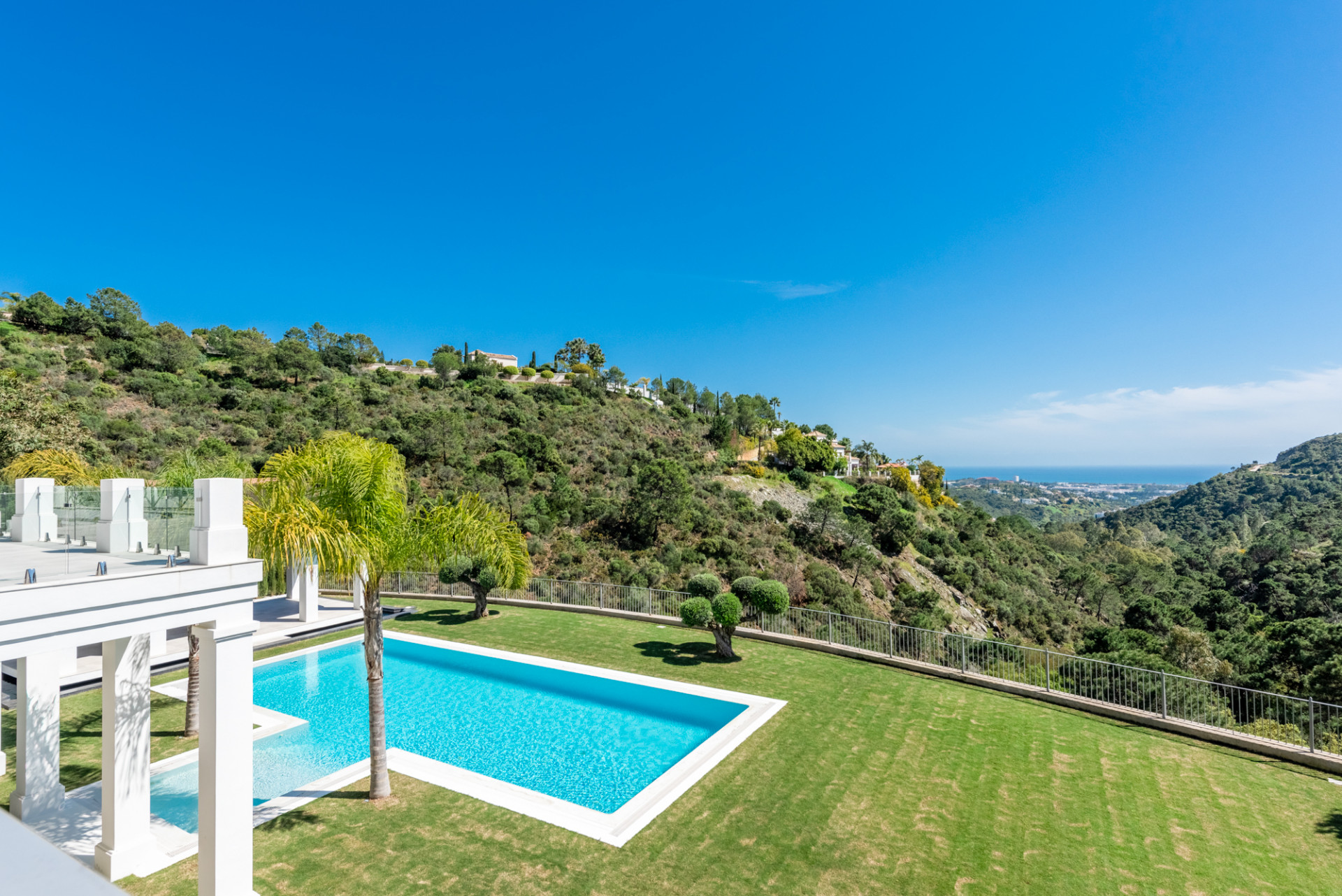 Villa for sale in Marbella - Golden Mile and Nagüeles 4