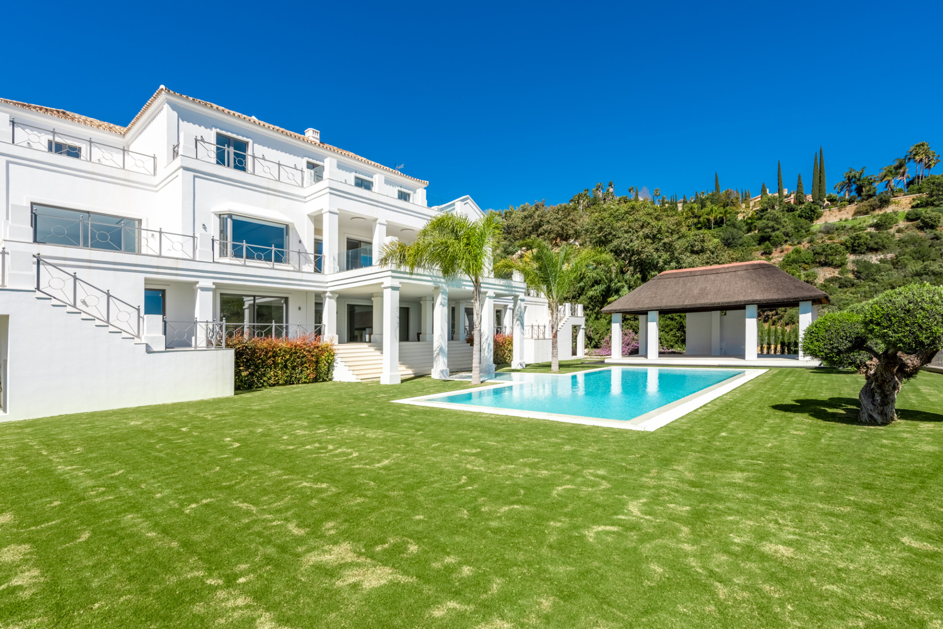 Villa for sale in Marbella - Golden Mile and Nagüeles 7