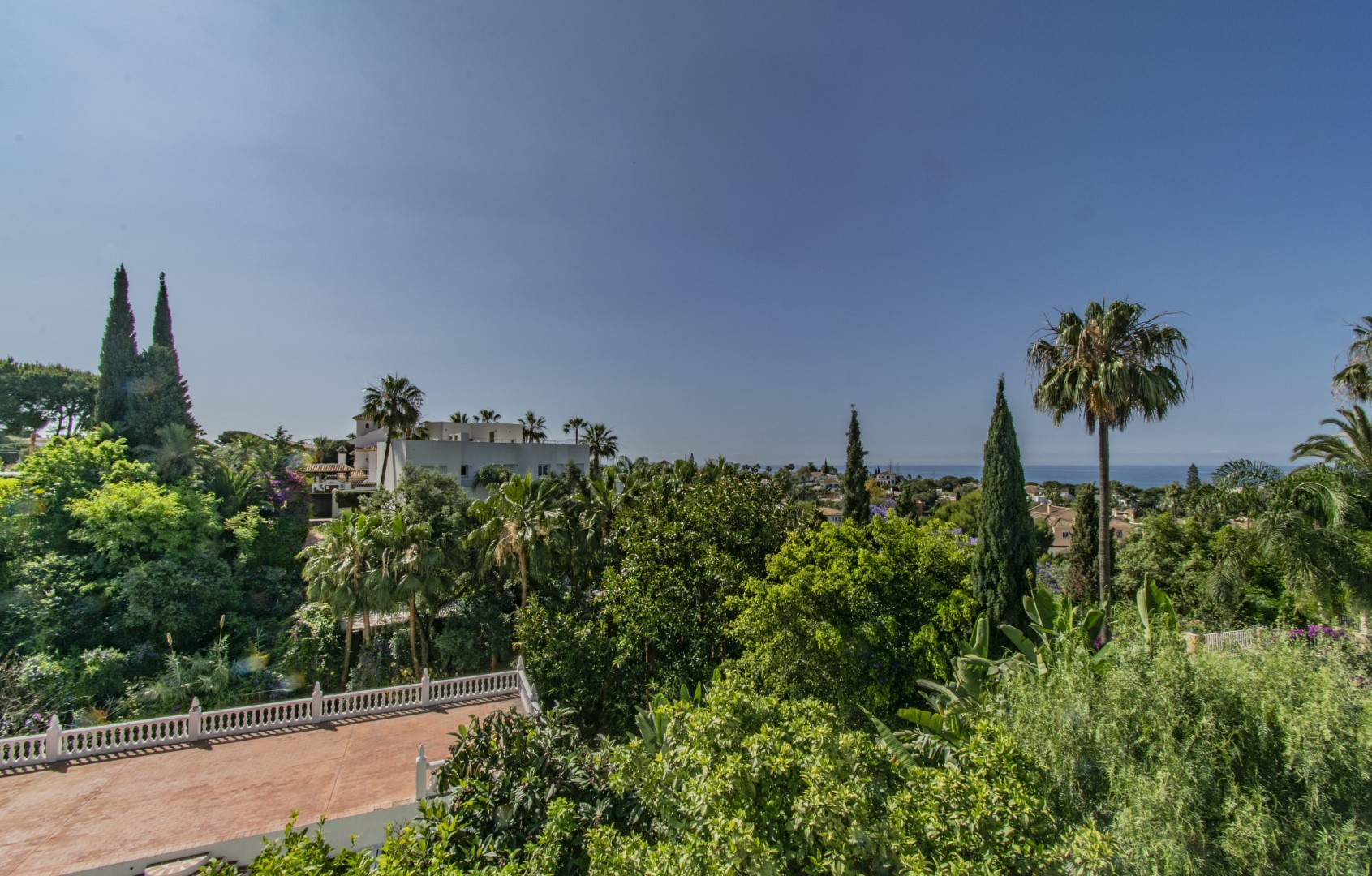 Villa for sale in Marbella - East 8